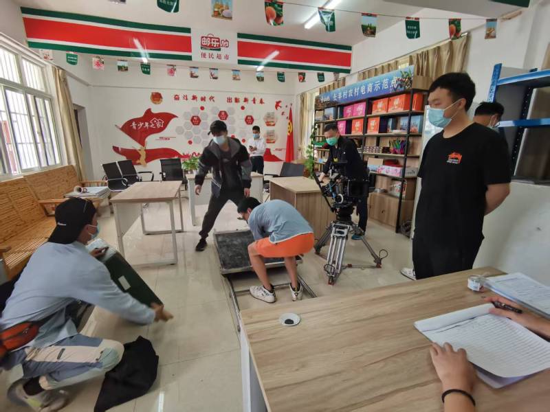 瑶海区广告片拍摄公司：极简主义践行者，少即是多的视觉哲学